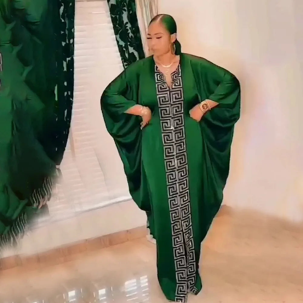 2025 High Quality African Women Plus Size Dress Bat Sleeve V Neck Robes Diamond Dashiki Maxi Dresses Muslim Femme Elegant Abayas