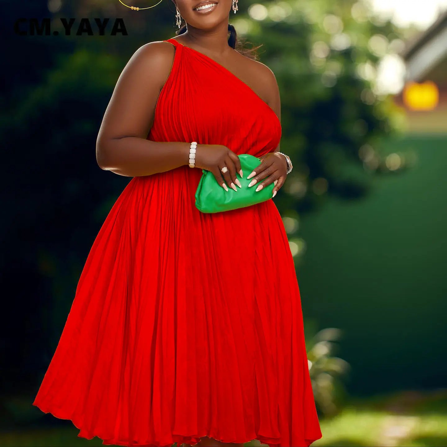 CM.YAYA Women One Shoulder Sleeveless Big Swing Pleated Knee Length Dress 2023 Fashion Street Vestidos Sexy Chic Dresses