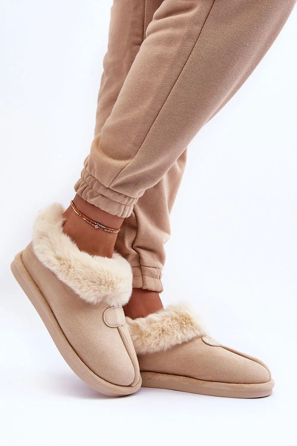 Slippers model 188687 Step in style