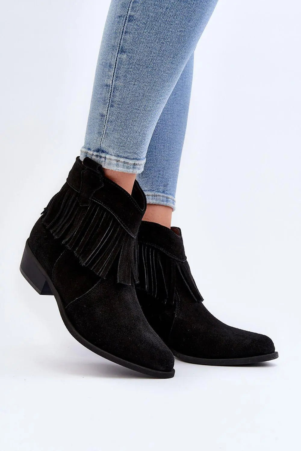 Step in style natural leather women's zipper boots
