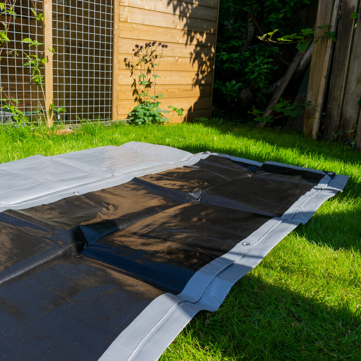Silver XL-Grade Tarpaulin 2m x 4m