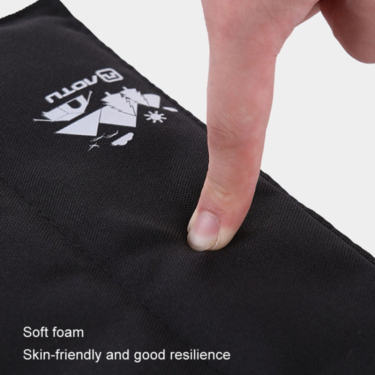 AOTU AT6225 Portable Waterproof Picnic Cushion Moisture-Proof Camping Cushion Thickened Outdoor Beach Travel Folding Small Cushion, Color: 4 Fold Khaki