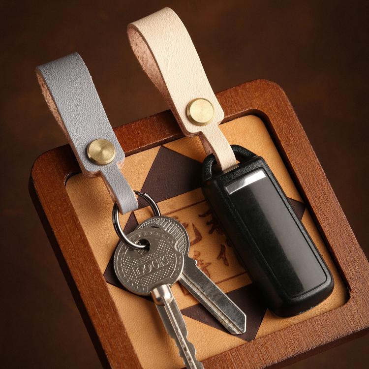 Hallmo Universal Cowhide Handmade Lanyard Keychain Car Remote Control Pendant(Skin-color)