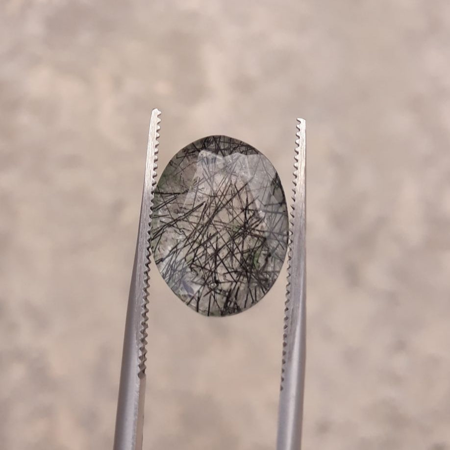 7.7ct Black Tourmalated Quartz - Black Rutile Quartz - Rutilated Quartz - 14x11x7mm