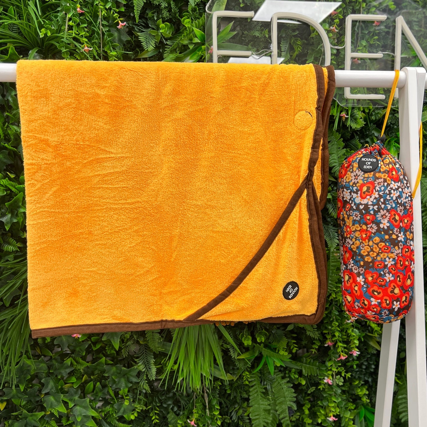 Retro Bloom Dog Towel