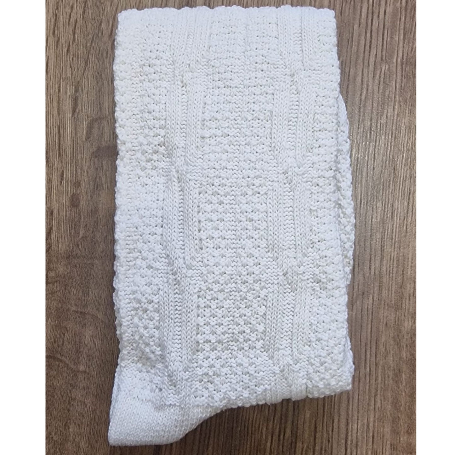 Bavarian Knee-High Cotton Trachten Socks – Oktoberfest Lederhosen Socks, Cable-Knit with Turnover Cuff (Cream w/ Green Stripes)