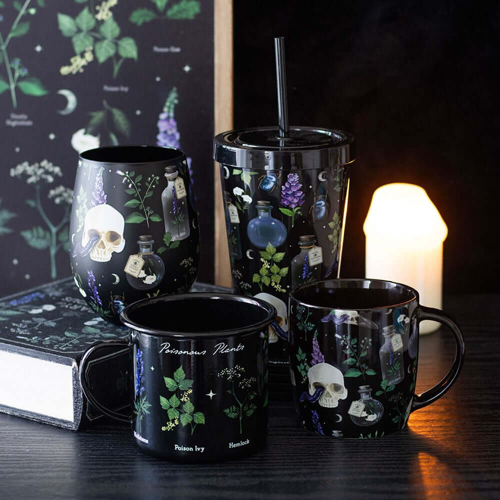 Gothic Gifts Venom & Vines Print Tumbler with Straw