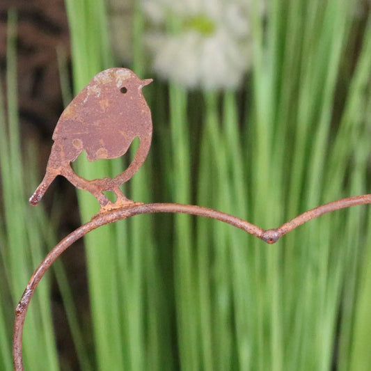 Virala Heart Shape Bird Feeder Rusted Metal Finish