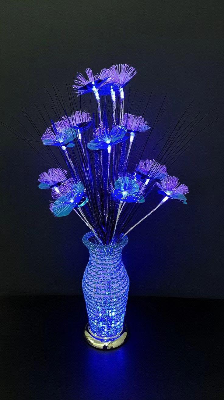 Decorative table lamp flower-like design
