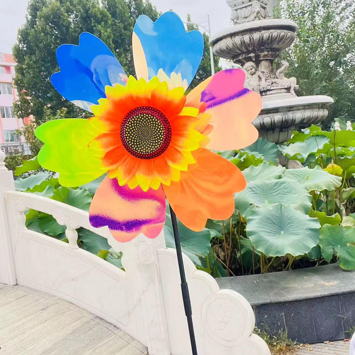 24cm Miniature Rainbow + Sunflower windmill
