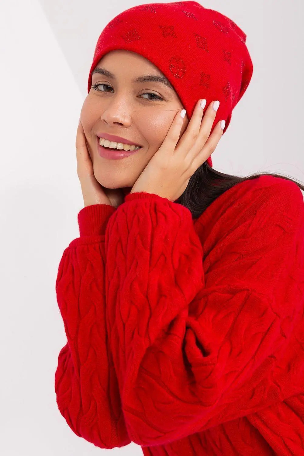 Women's Winter Beanie – Warm Cashmere Blend with Rhinestone Detail