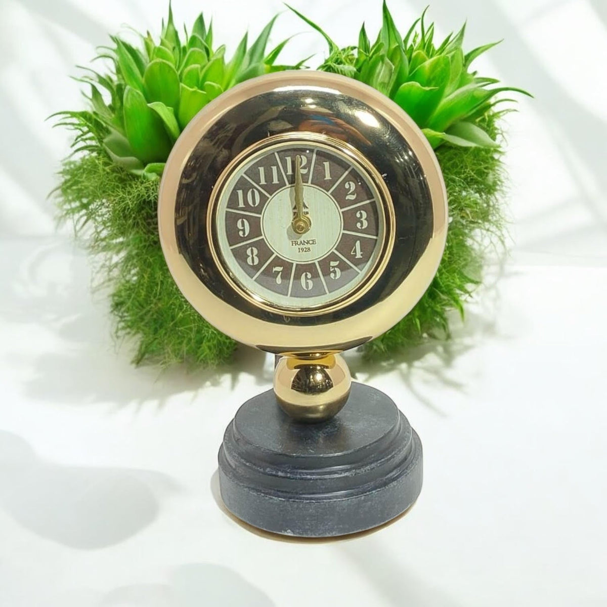 TABLE CLOCK