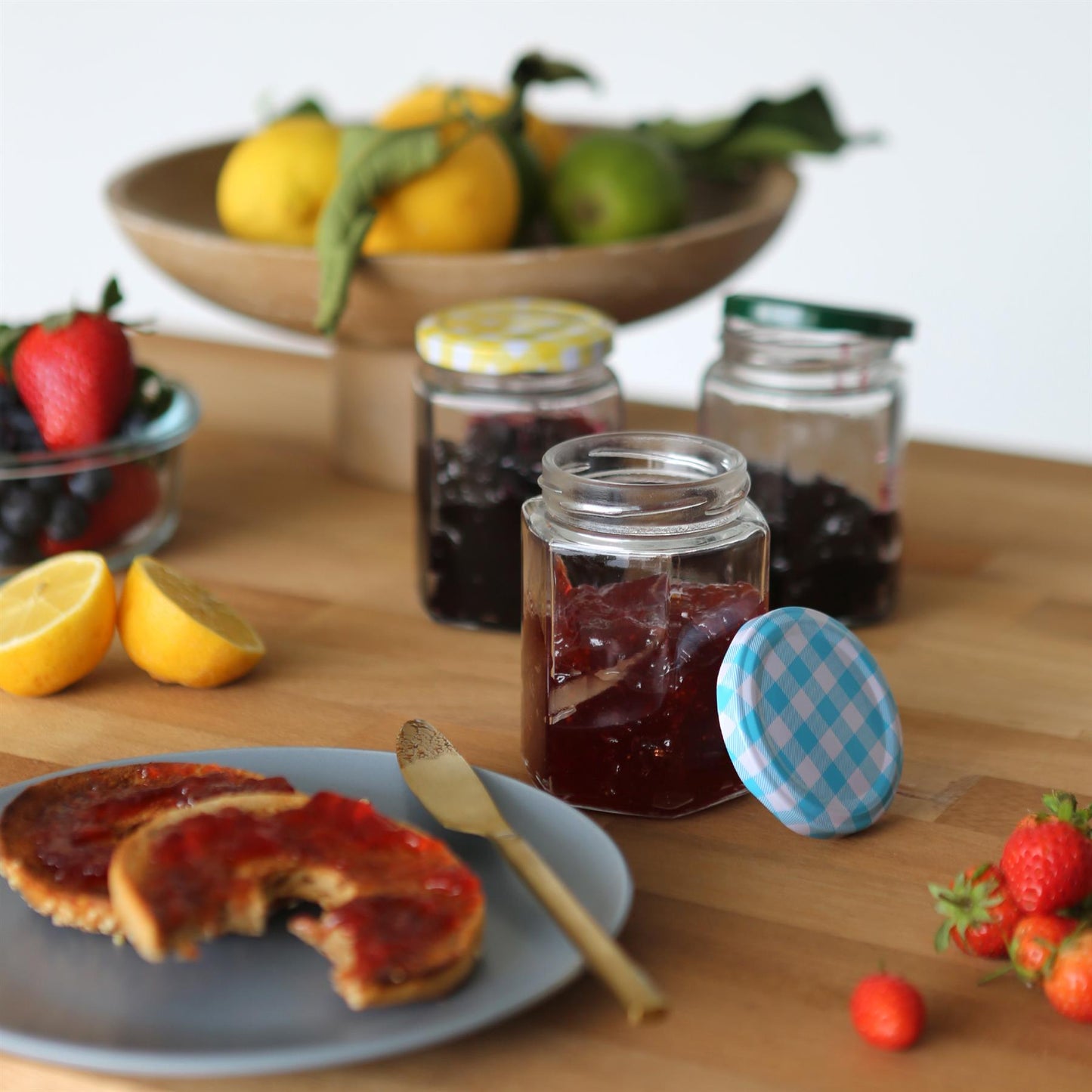 250ml Hexagonal Glass Jam Jars with Lids - Pack of Six