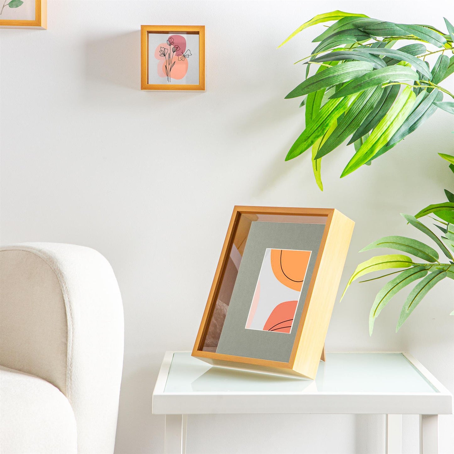 8" x 10" 3D Deep Box Photo Frame with 4" x 6" Mount