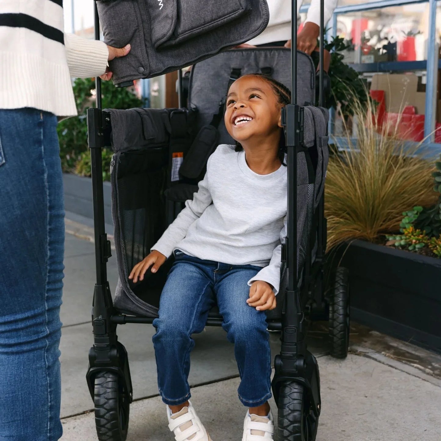 Wonderfold W2 Luxe Pro Stroller Wagon - Jet Black