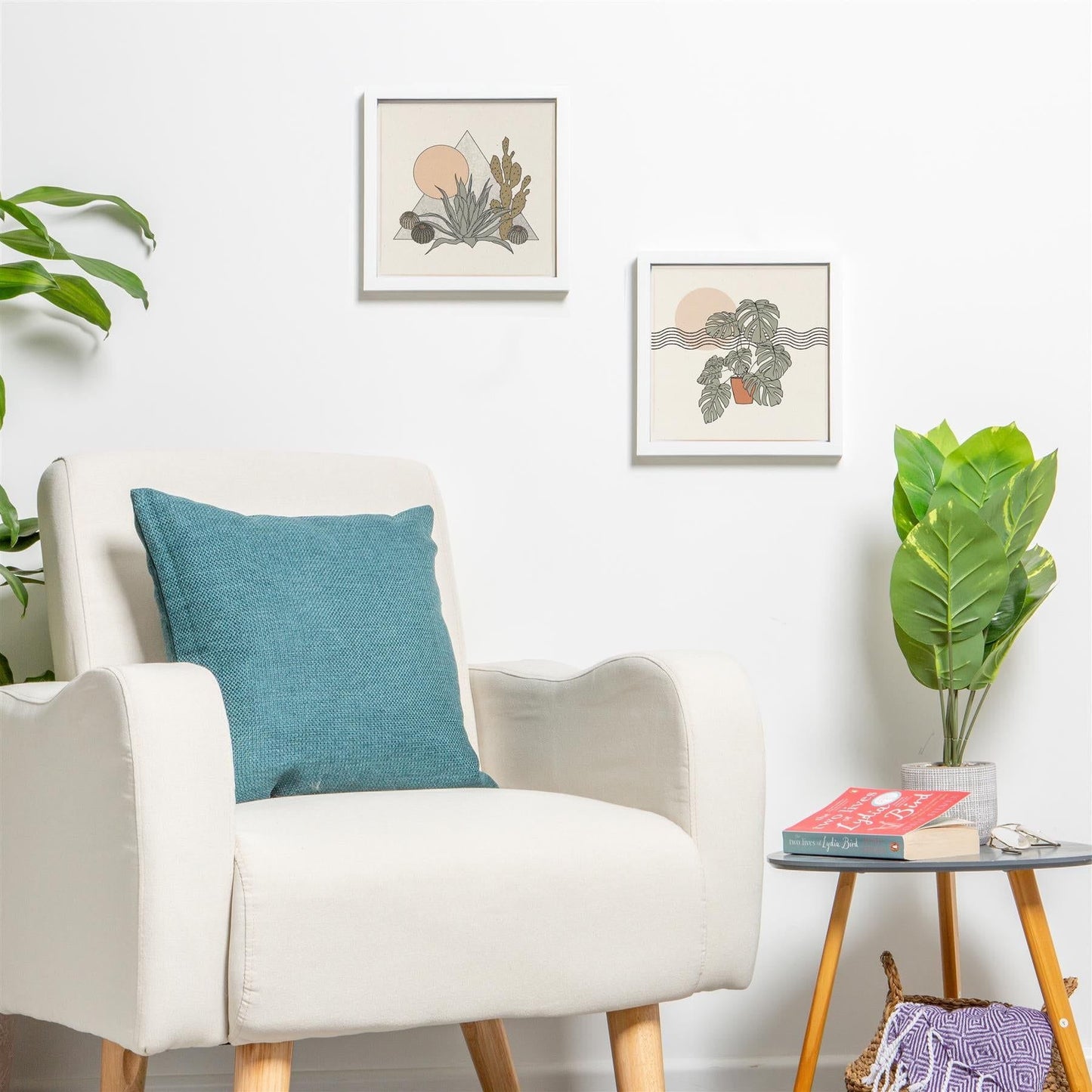 10" x 10" White 3D Box Photo Frame with 6" x 6" Mount