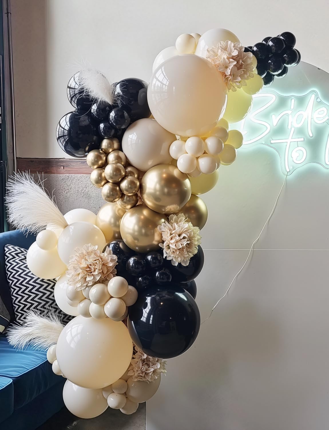Adeyoo Black & Gold Balloon Arch Garland Kit – 125Pcs for Weddings, Birthdays & Parties