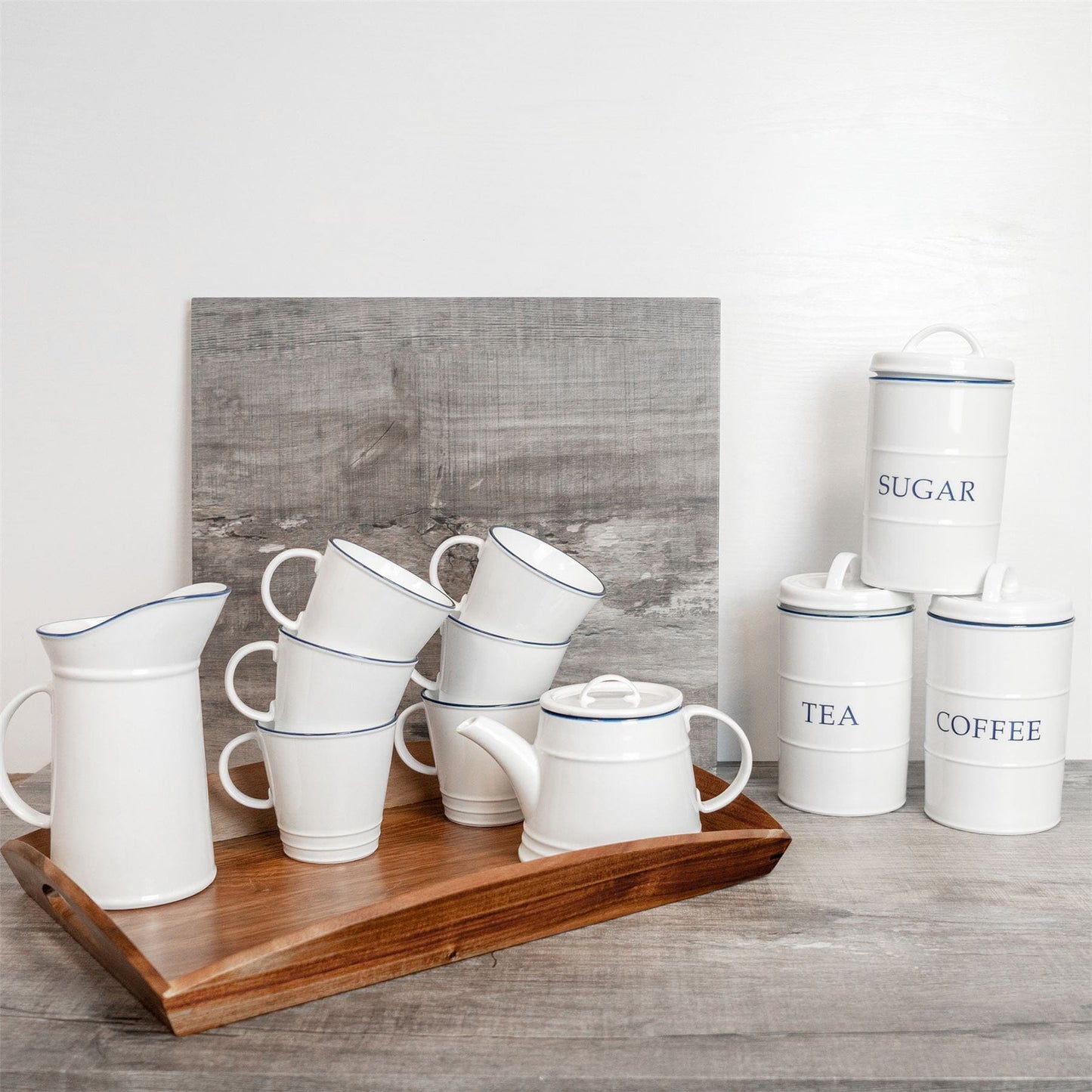 1L Farmhouse White Porcelain Water, Milk or Gravy Jug