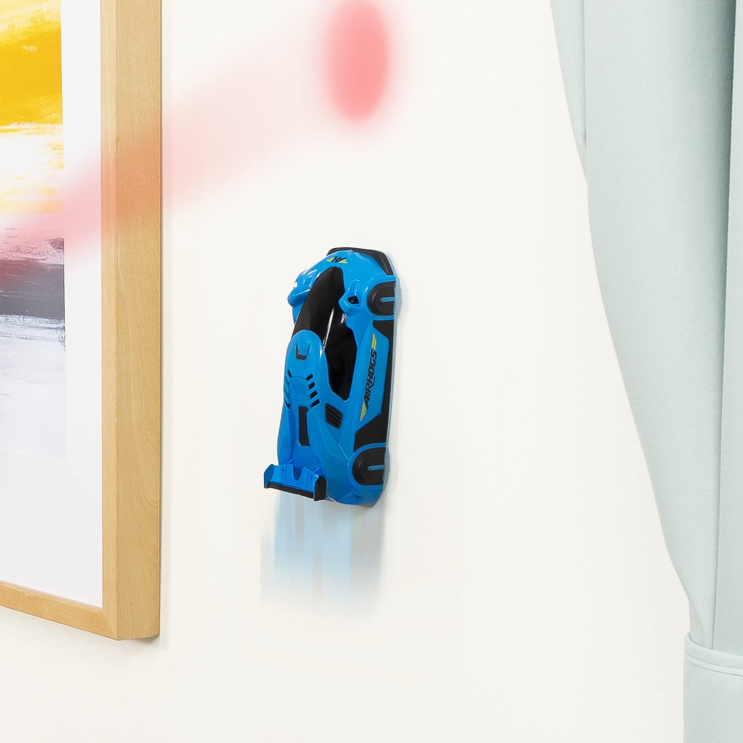 Air Hogs Zero Gravity Light Wall Racer – USB Rechargeable Wall-Climbing Race Car