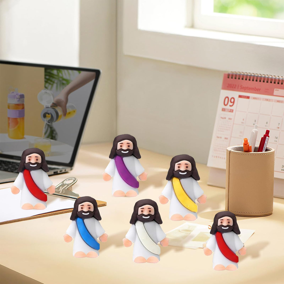 AKFAHOIF Mini Jesus Figures — 30-Piece Set for Easter Decor, Egg Fillers, and Play