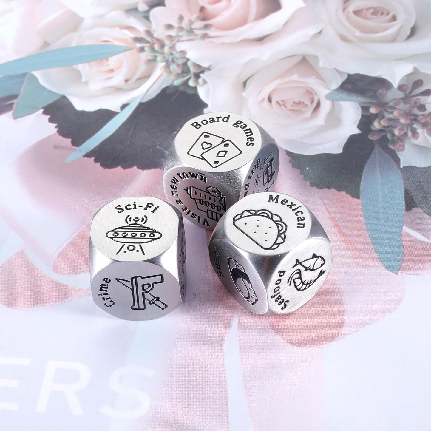 AMBREGRISSUN Food Decision Dice – Valentine’s Day Gifts for Him and Her | Funny Couple Gift Set