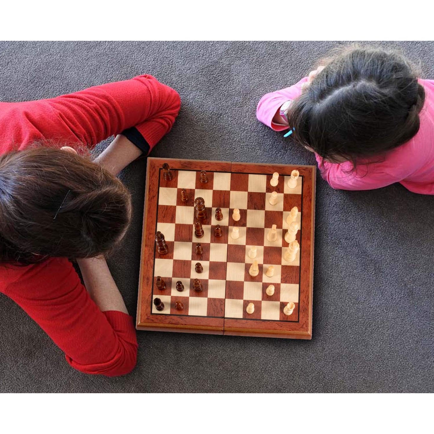 AMEROUS 15-inch Magnetic Wooden Chess Set - Folding Board, 2 Extra Queens, Travel Gift Box
