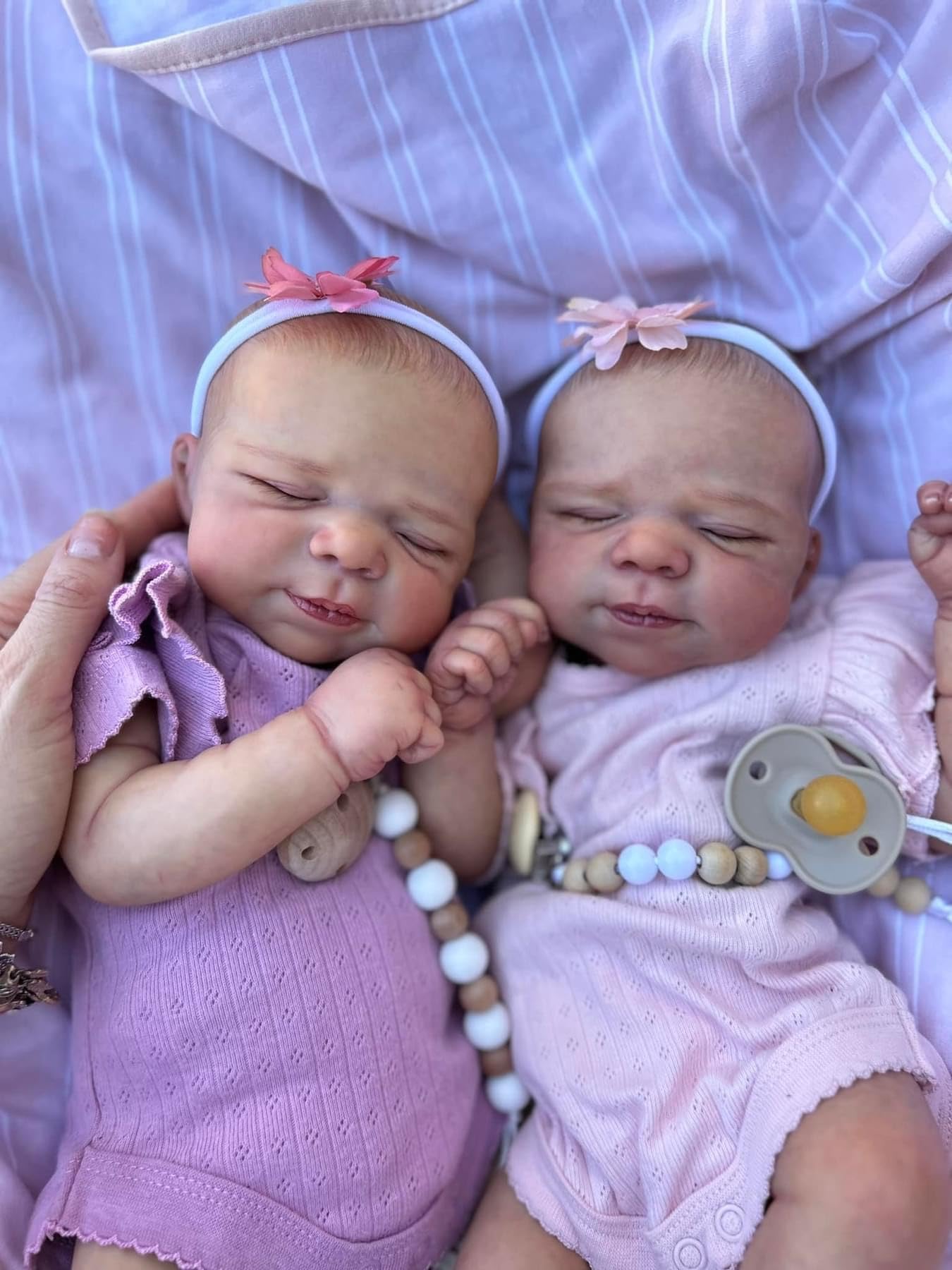 Anano 18-Inch Silicone Full-Body Reborn Twin Dolls – Lifelike Realistic Baby Girls