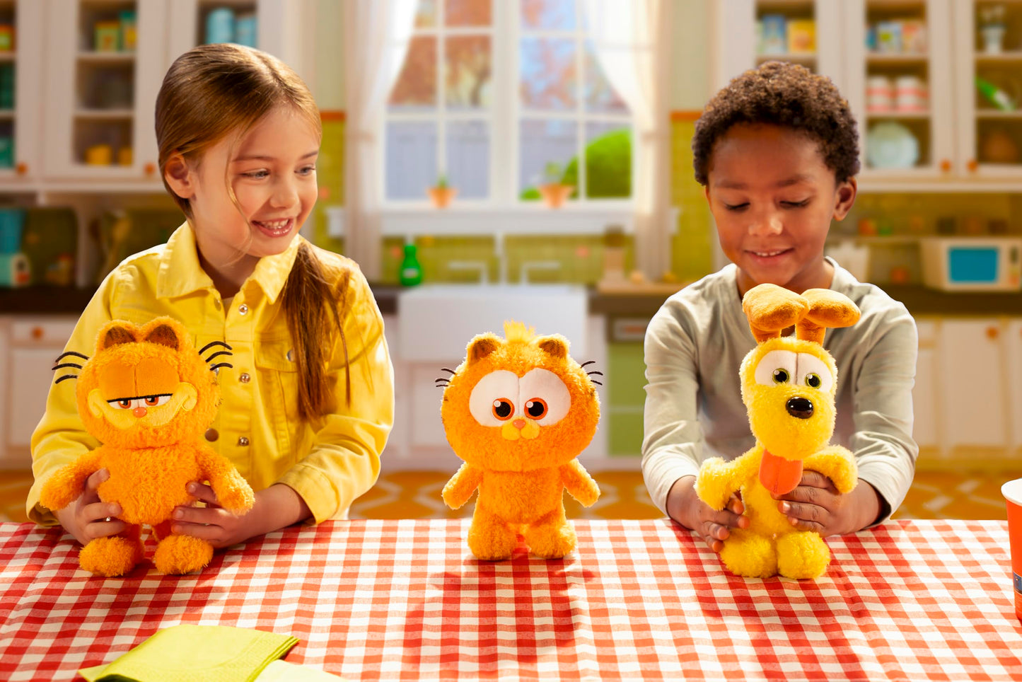 Animagic Odie Plush Toy — Garfield’s Friend Jack Russell for Kids 2+