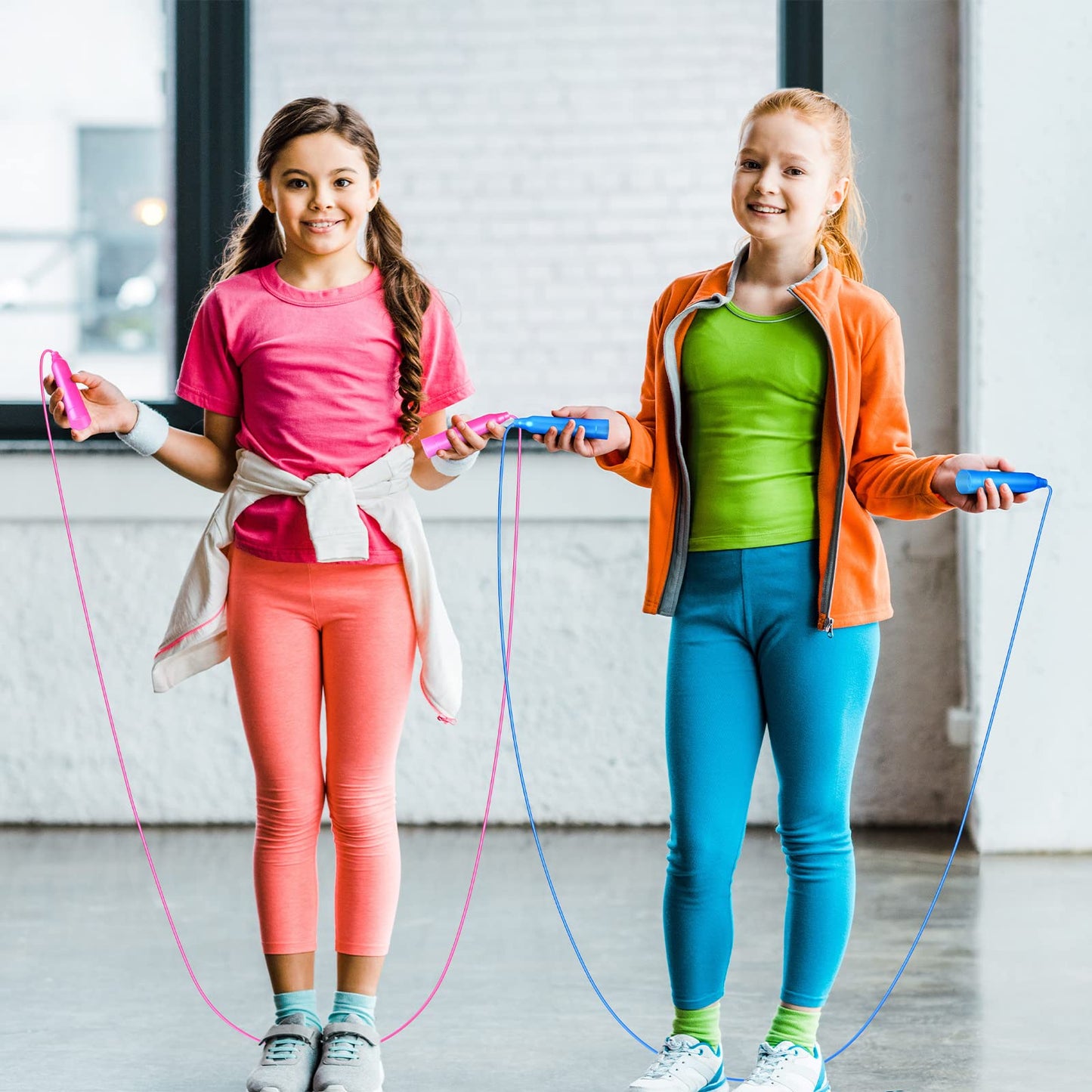 Aodaer 60-Pack Kids Jump Rope Set – Colorful 7.3ft Adjustable Ropes for Outdoor Fun