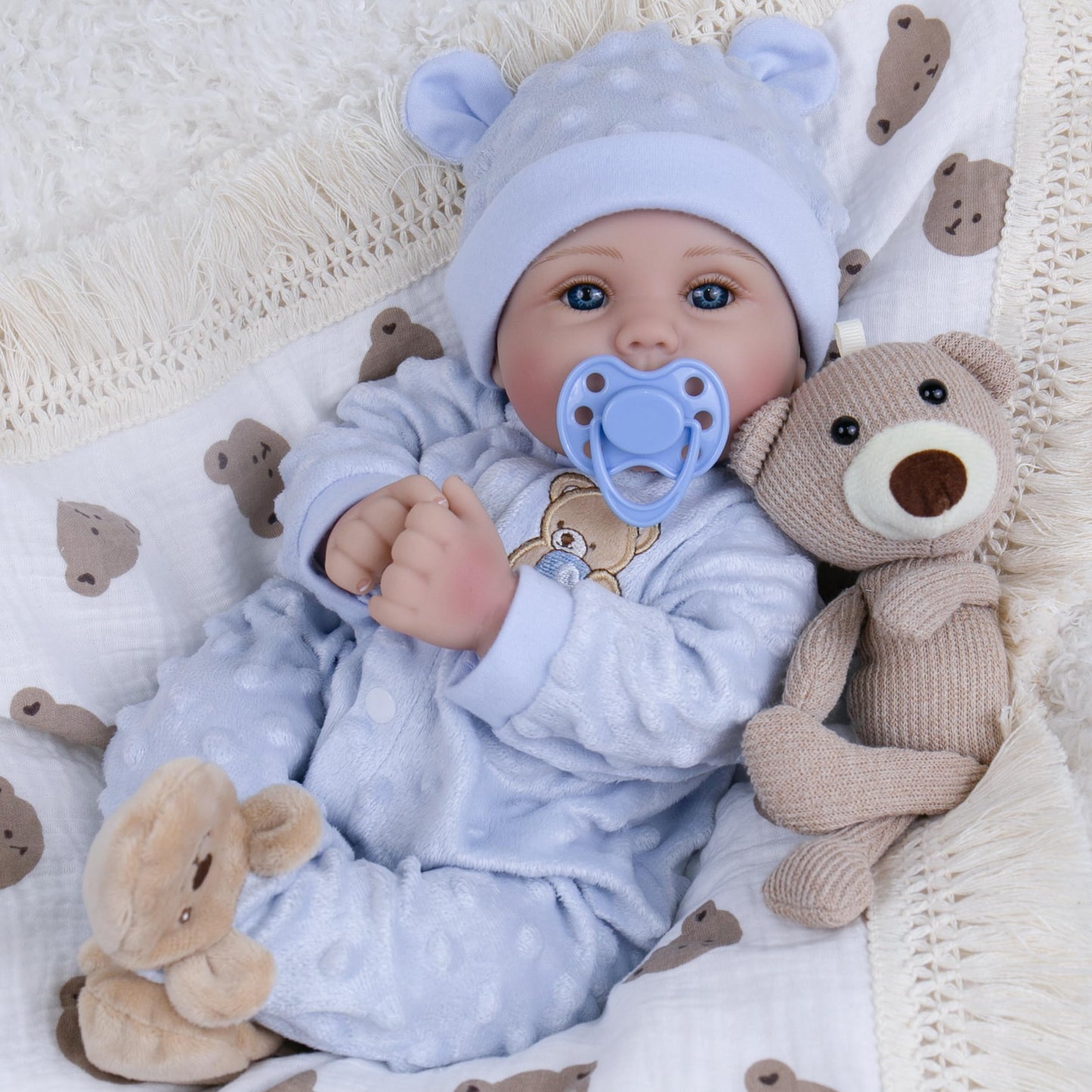 Aori 2.0 Lifelike Reborn Baby Doll – 18-Inch Poseable Realistic Baby Boy