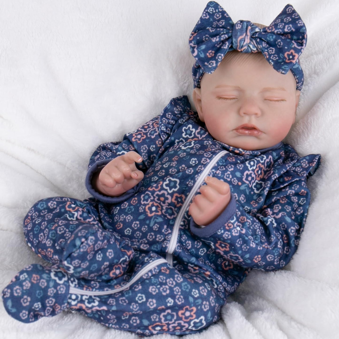 Aori 20-Inch Weighted Reborn Baby Doll – Hyper Realistic Lifelike Newborn Girl with Outfit