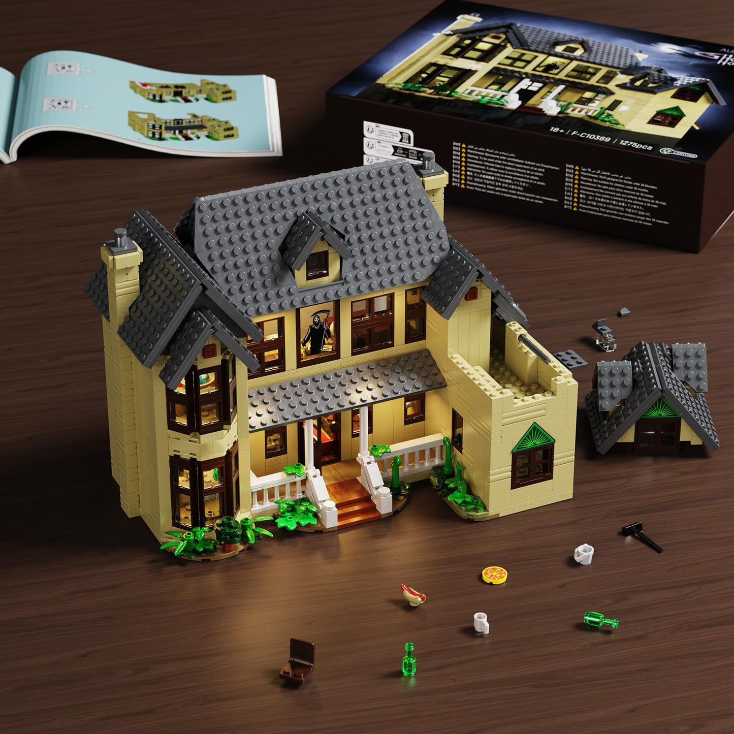 AOXEKBOLO Horror House Building Block Set – 1275 Pcs, Lego-Compatible Haunted Mansion with LED Light