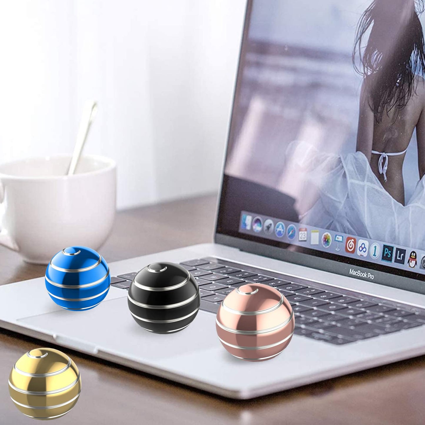 Apqdw Kinetic Desk Toys 2.17'' – Portable Fidget Ball for Focus and Relaxation