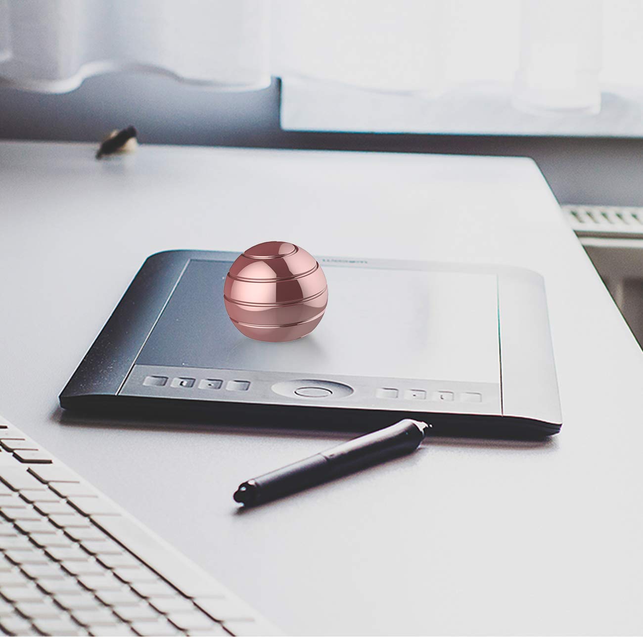 Apqdw Kinetic Desk Toys – 39mm Rose Gold Fidget Ball for Adults