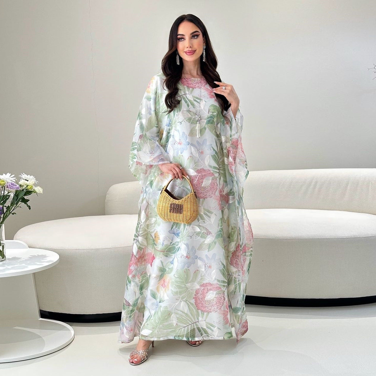 Arab Women's Elegant Robe, Modest Dress, Modest Fashion
