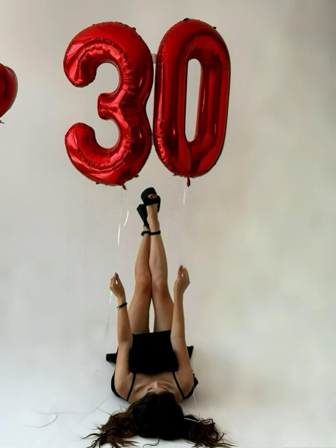 Argthjy 40-Inch Red Foil Number Balloon for 0/10/20/100/2026 Celebrations