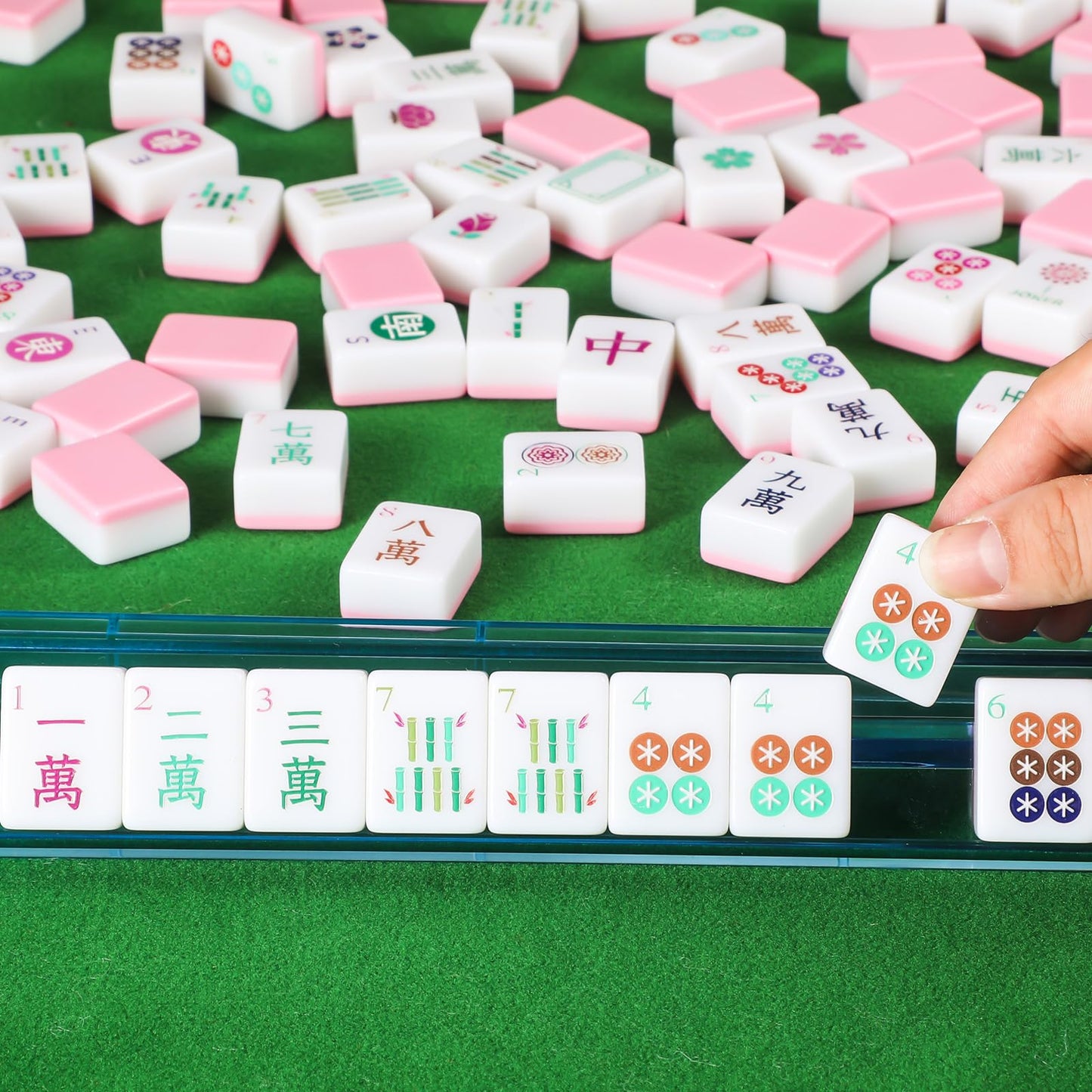 Arrowbash American Mahjong Set - 160 Tiles - 1.2-inch Hand-Carved Pattern