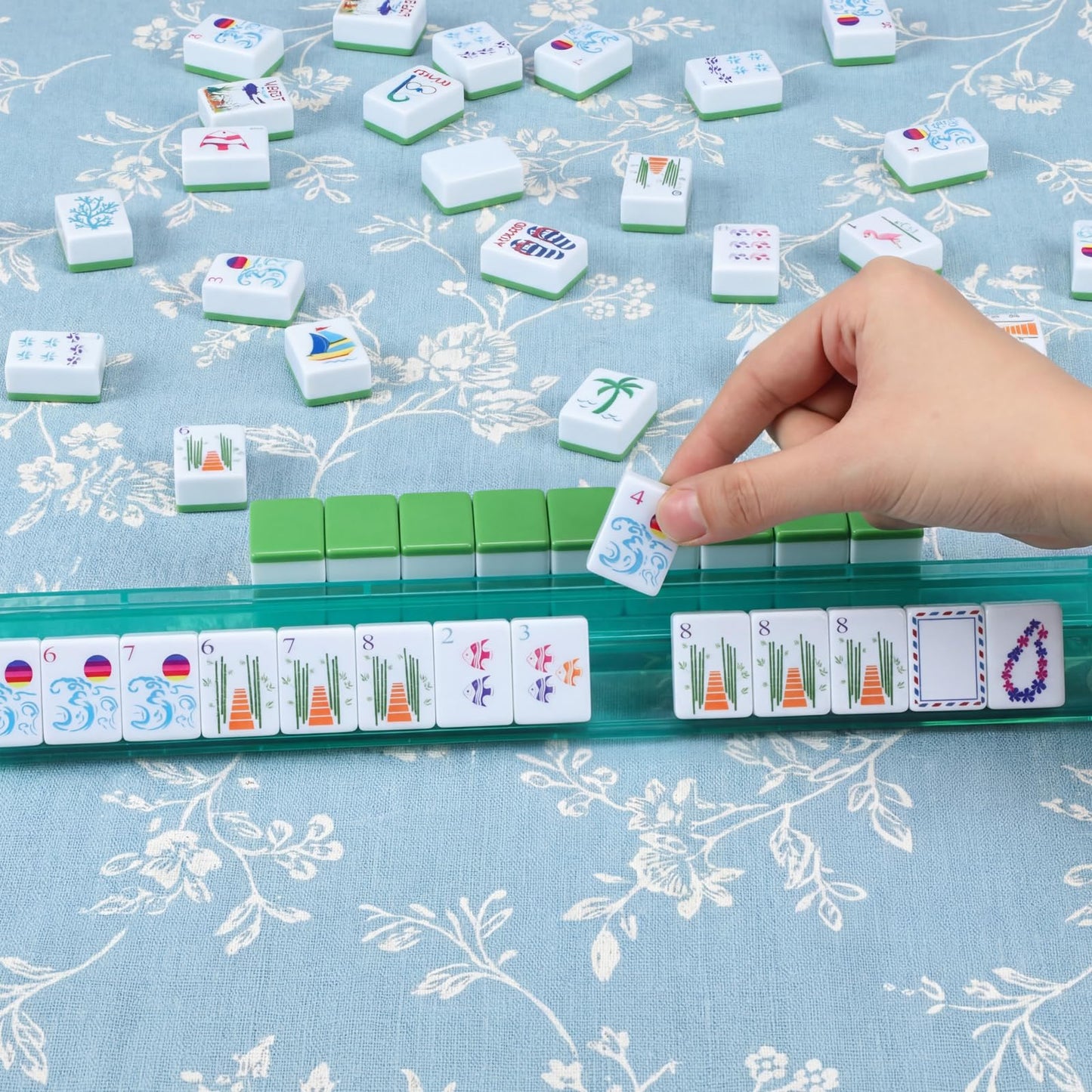 Arrowbash 160-Piece American Mahjong Set — Summer Theme, Hand-Engraved Tiles