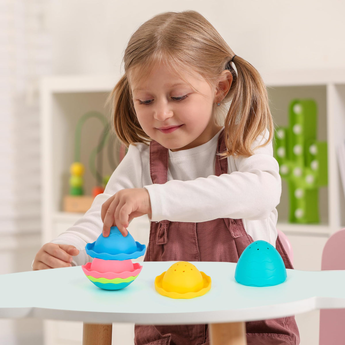 ArtCreativity Easter Egg Stacking Bath Toy — 7-Piece Nesting Set for Toddlers