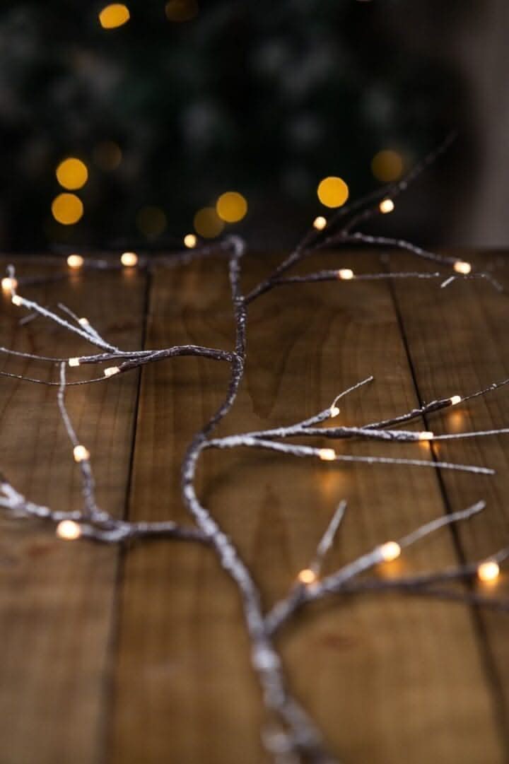 6ft LED Artificial Birch Garland Battery Operated Twig Decoration