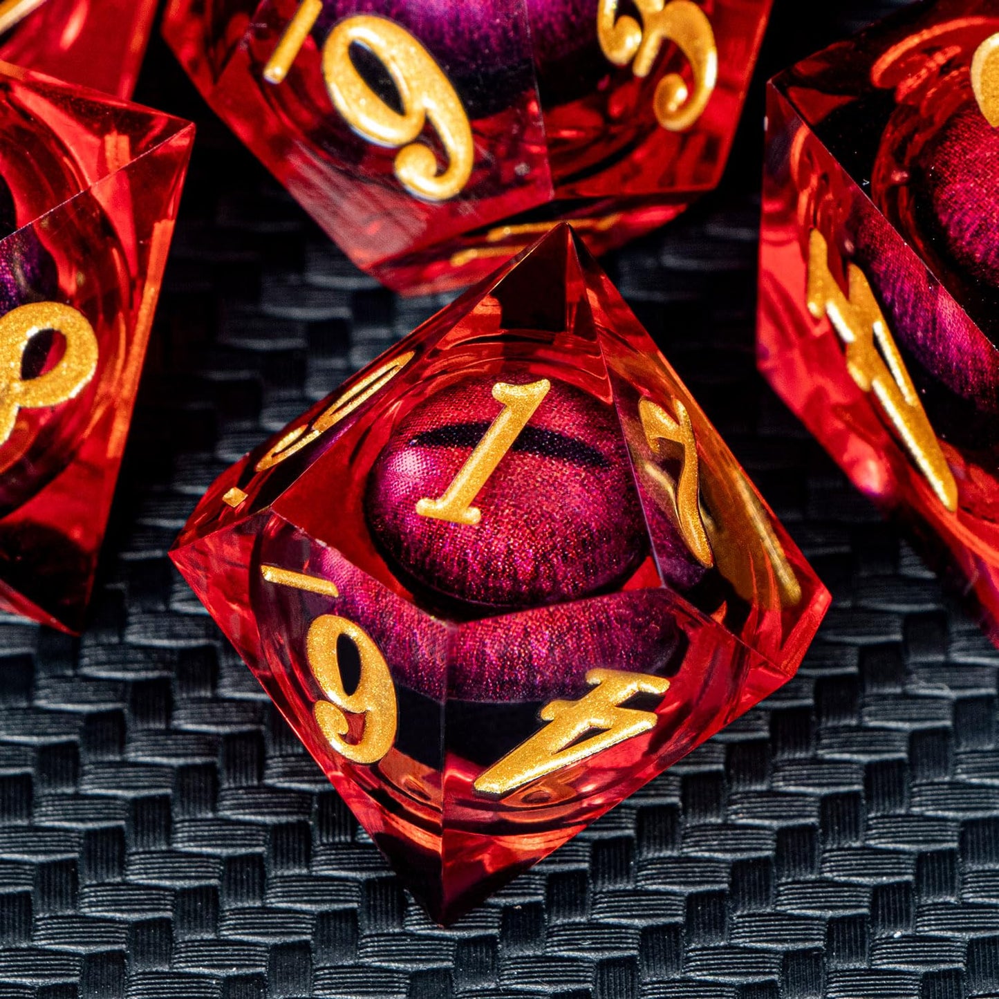 ARUOHHA Dragon Eye Dice – Liquid Core Red Resin Sharp Edged Polyhedral D&D Dice Set in Gift Box