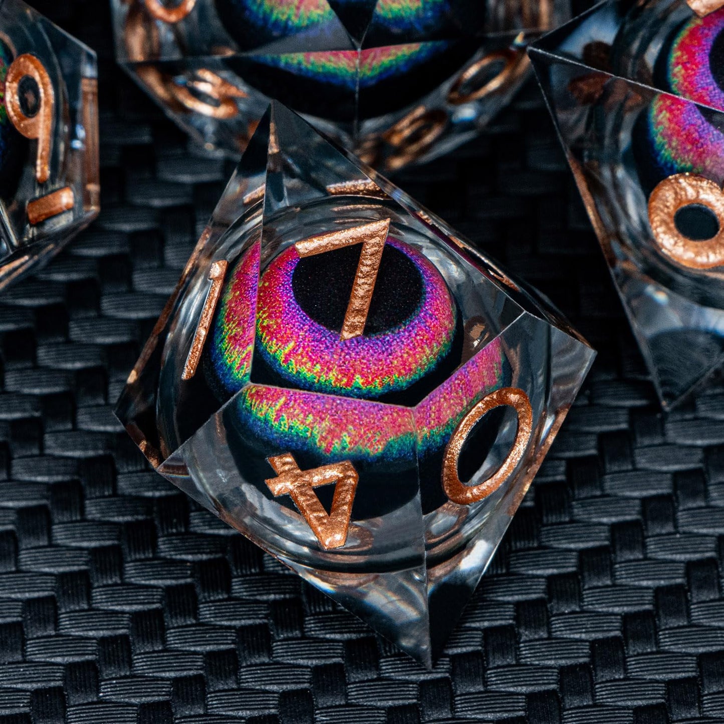 ARUOHHA Dragon Eye Dice – Liquid Core Resin Sharp-Edged D&D Set with Gift Box