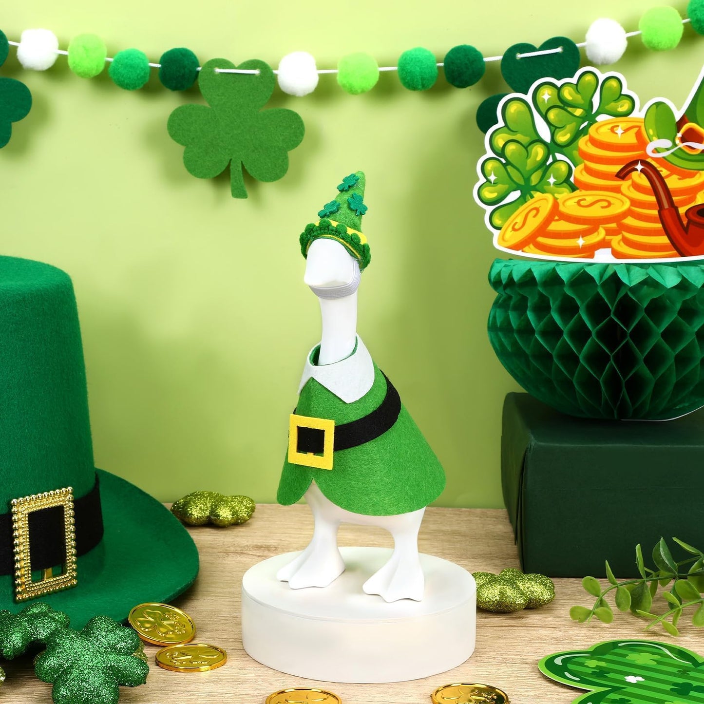 AUGSUN St. Patrick's Desk Goose Outfit – 7-Inch Green Felt Shamrock Costume for Mini Decor