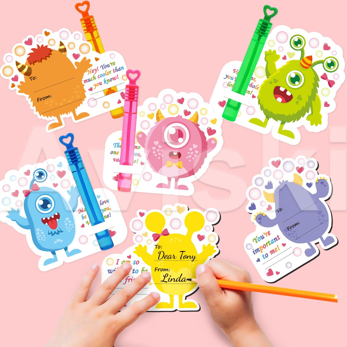 Aviski 32-Pack Valentines Cards with Heart Bubble Wands – Classroom Exchange