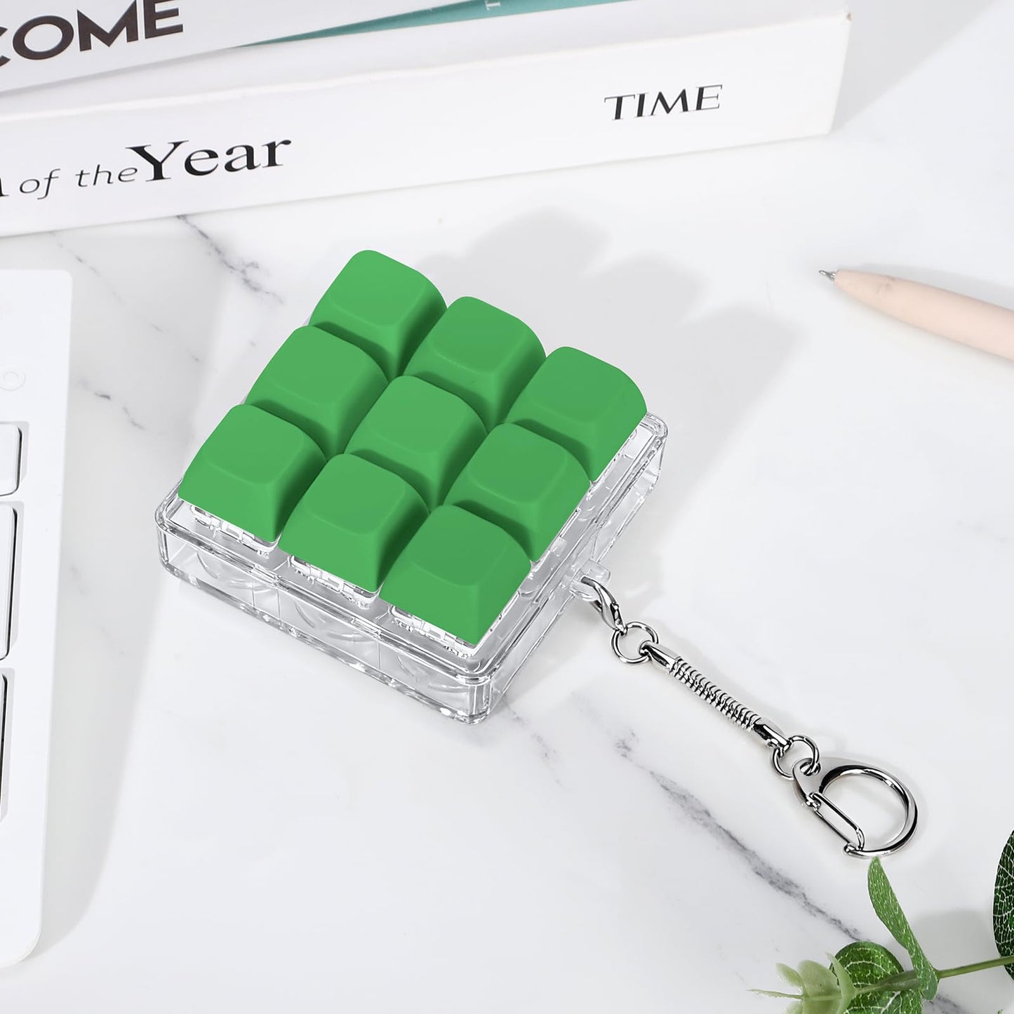 Axlksia Keyboard Fidget Toy – Stress-Relief Button Keychain (Style P)