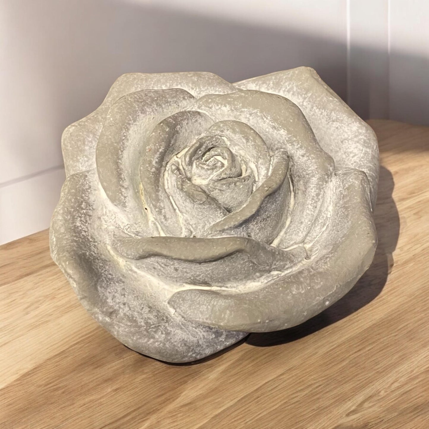 18CM RESIN FLOWER
