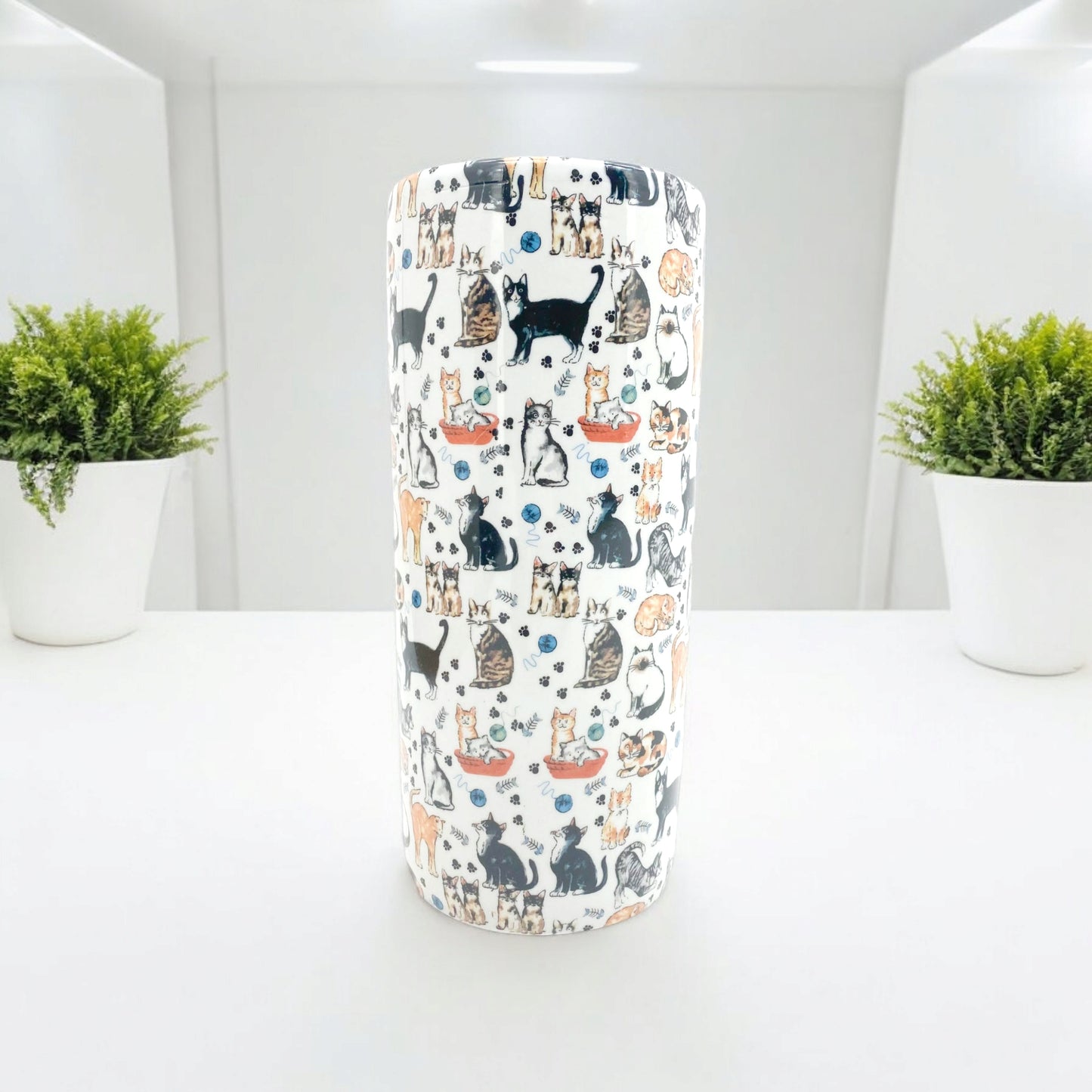 18"ROUND ASSORTED CATS UMBRELLA STANDS