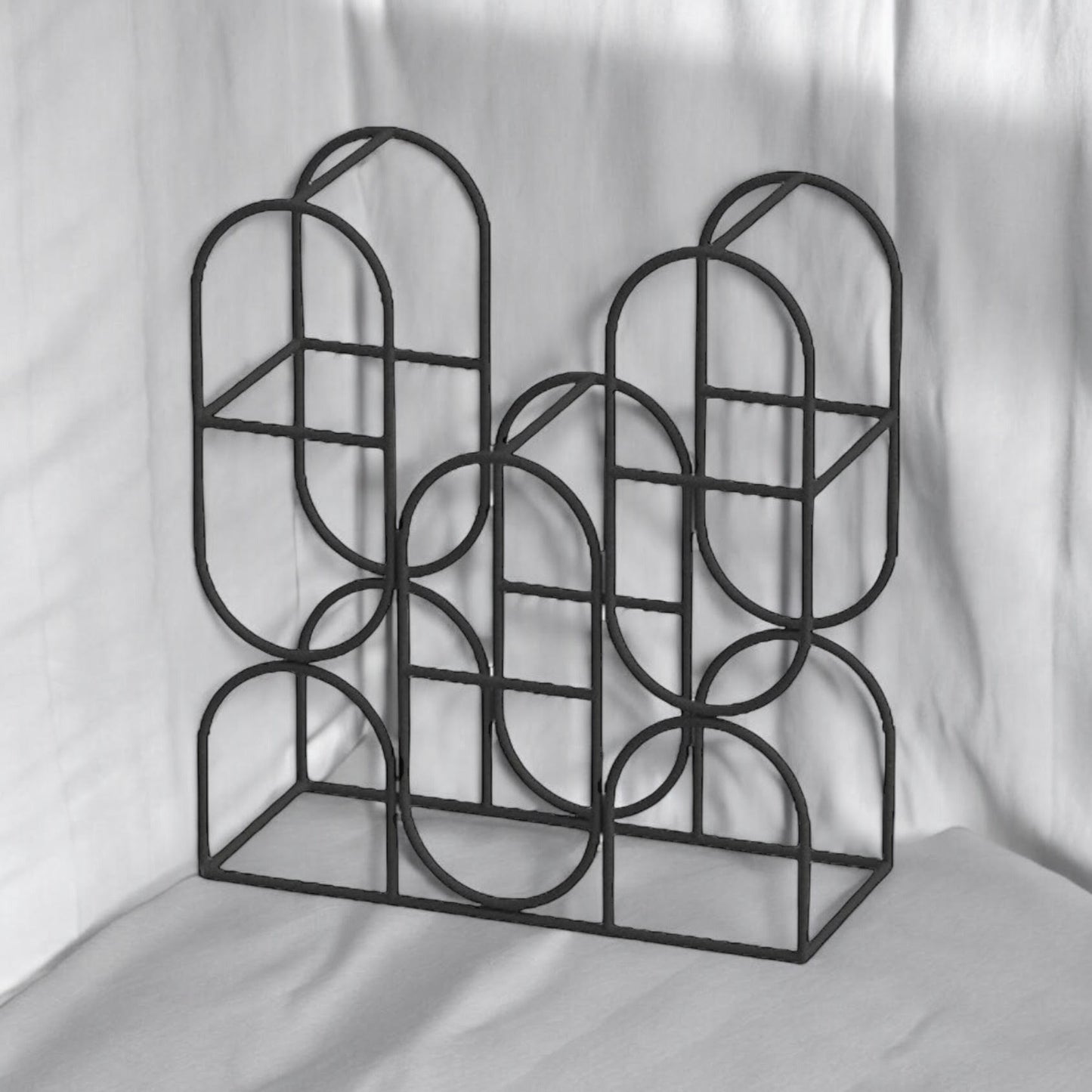 14" CAST IRON BLACK 8 BOTTLE WINE RACK