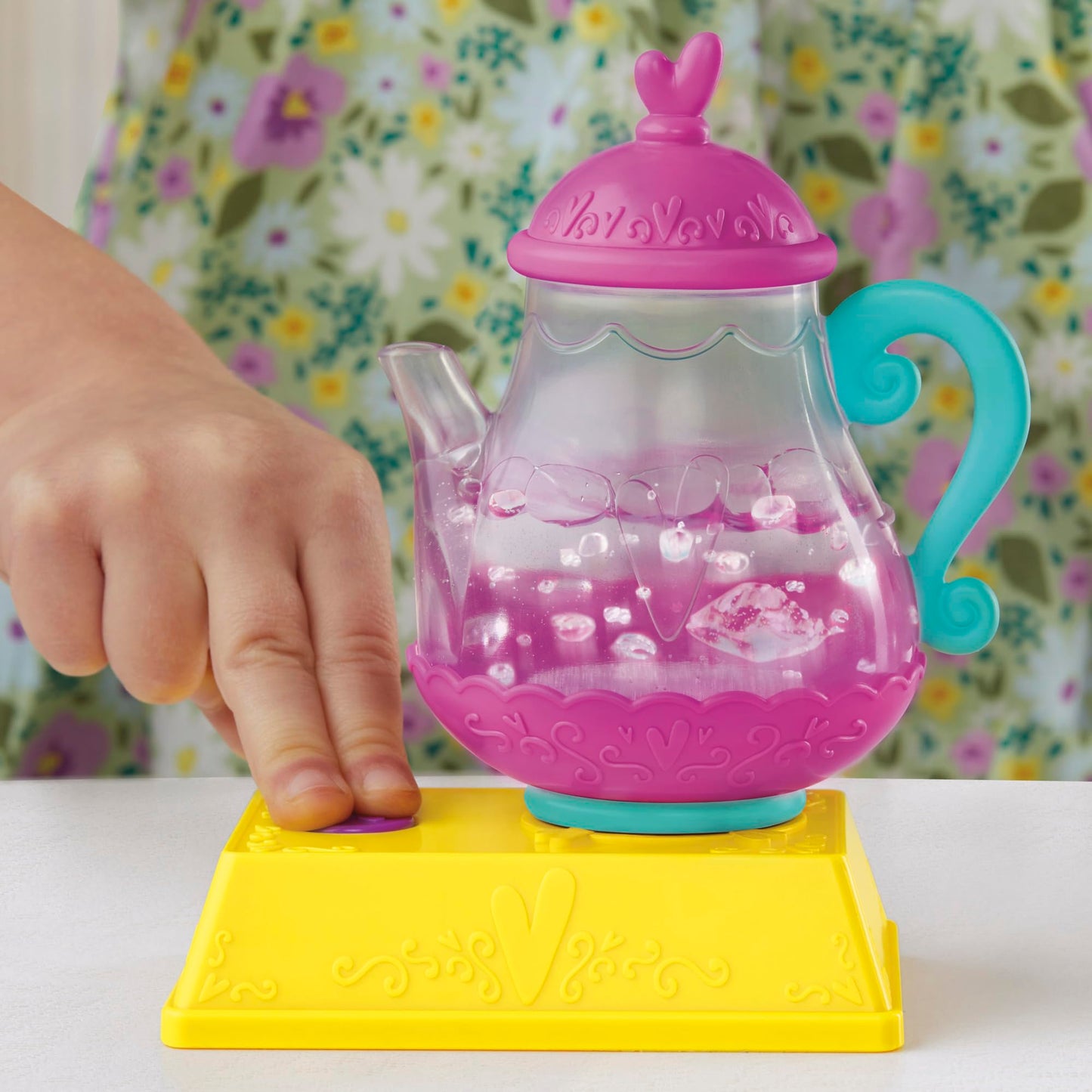 Baby Alive Bubbly Tea Party LaLa GooGoo Doll with Teapot Accessories – 11-Inch Playset