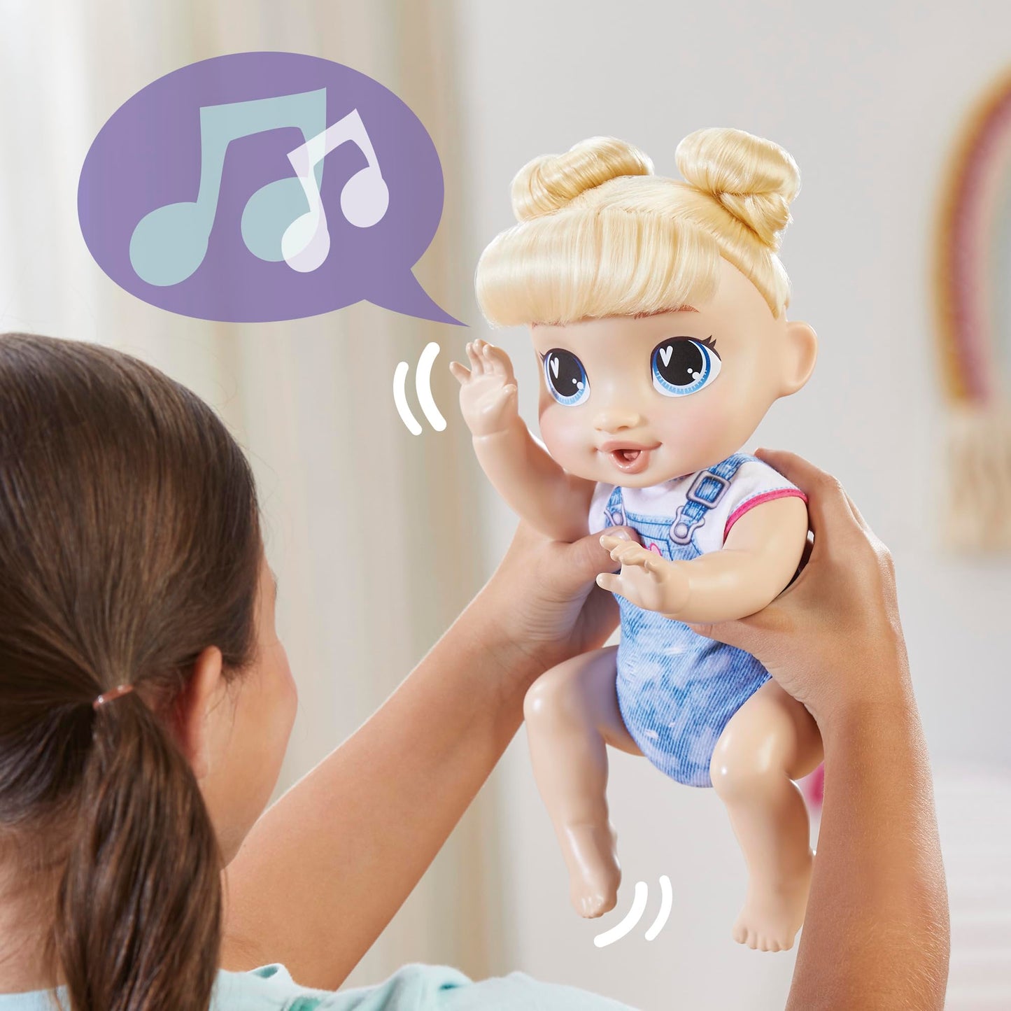 Baby Alive Harper Hugs Crawl 'n Play Electronic Crawling Baby Doll – 10.75 in, 3+